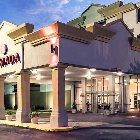 Hotel Ramada By Wyndham Birmingham Airport